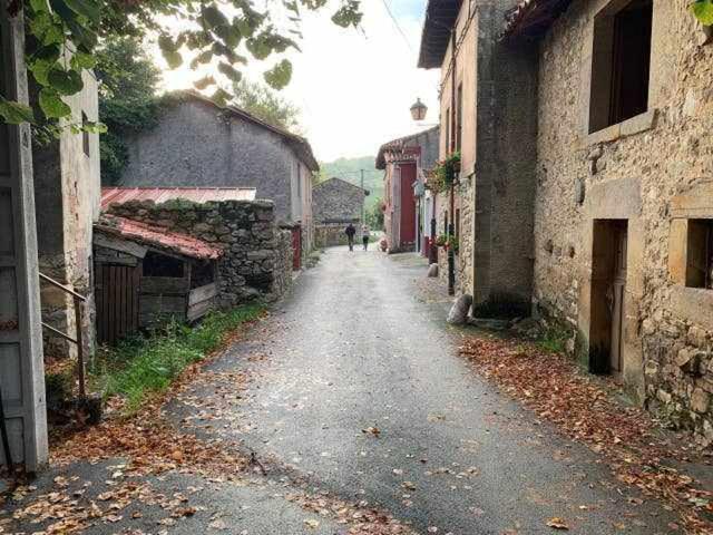 Cumbres De Los Picos Apartamento La Yedra Poo  Экстерьер фото