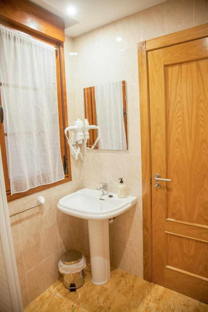 Cumbres De Los Picos Apartamento La Yedra Poo  Экстерьер фото
